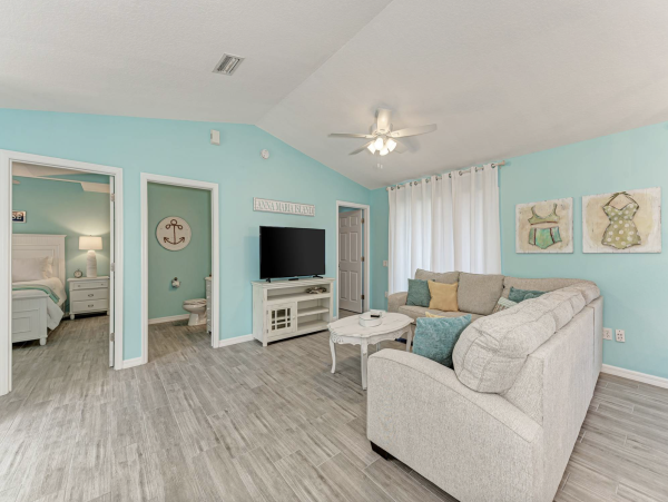 Three Bedroom Pool Duplex in Holmes Beach
